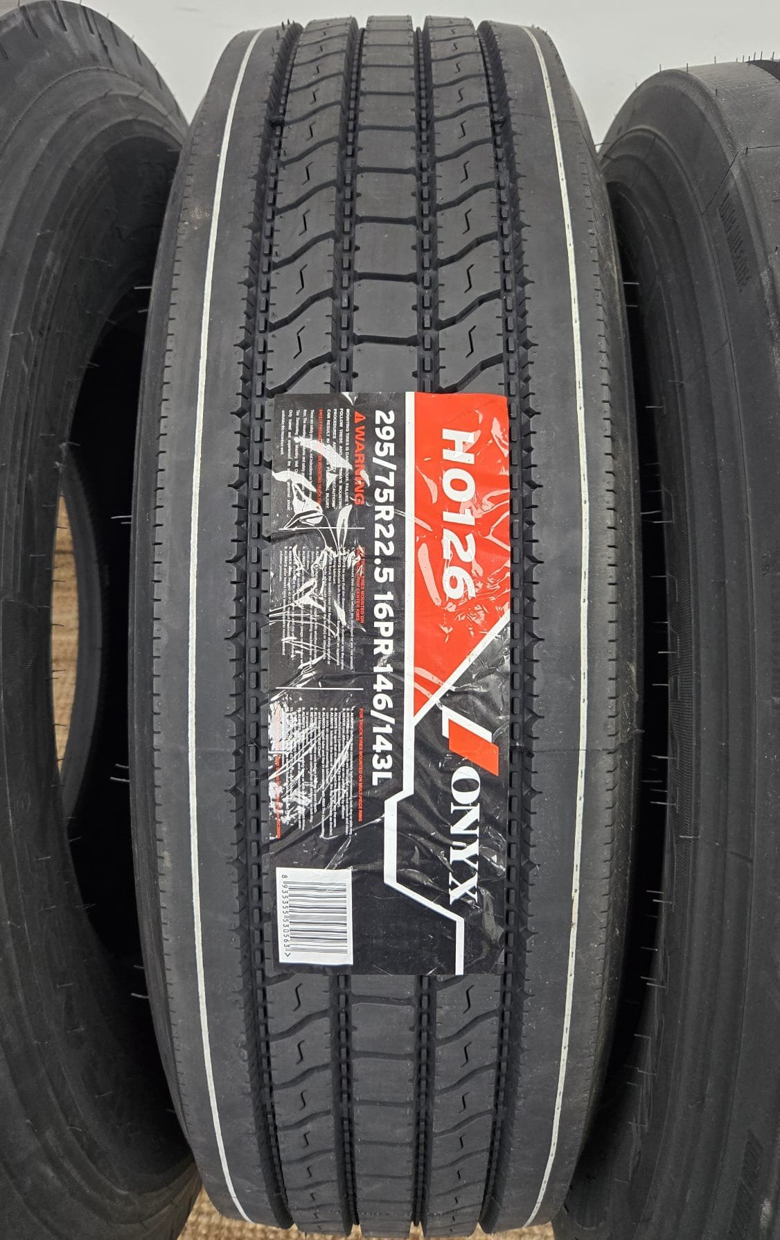 295/75R22.5 16 PL HO126 TRAILER ONYX VIETNAM