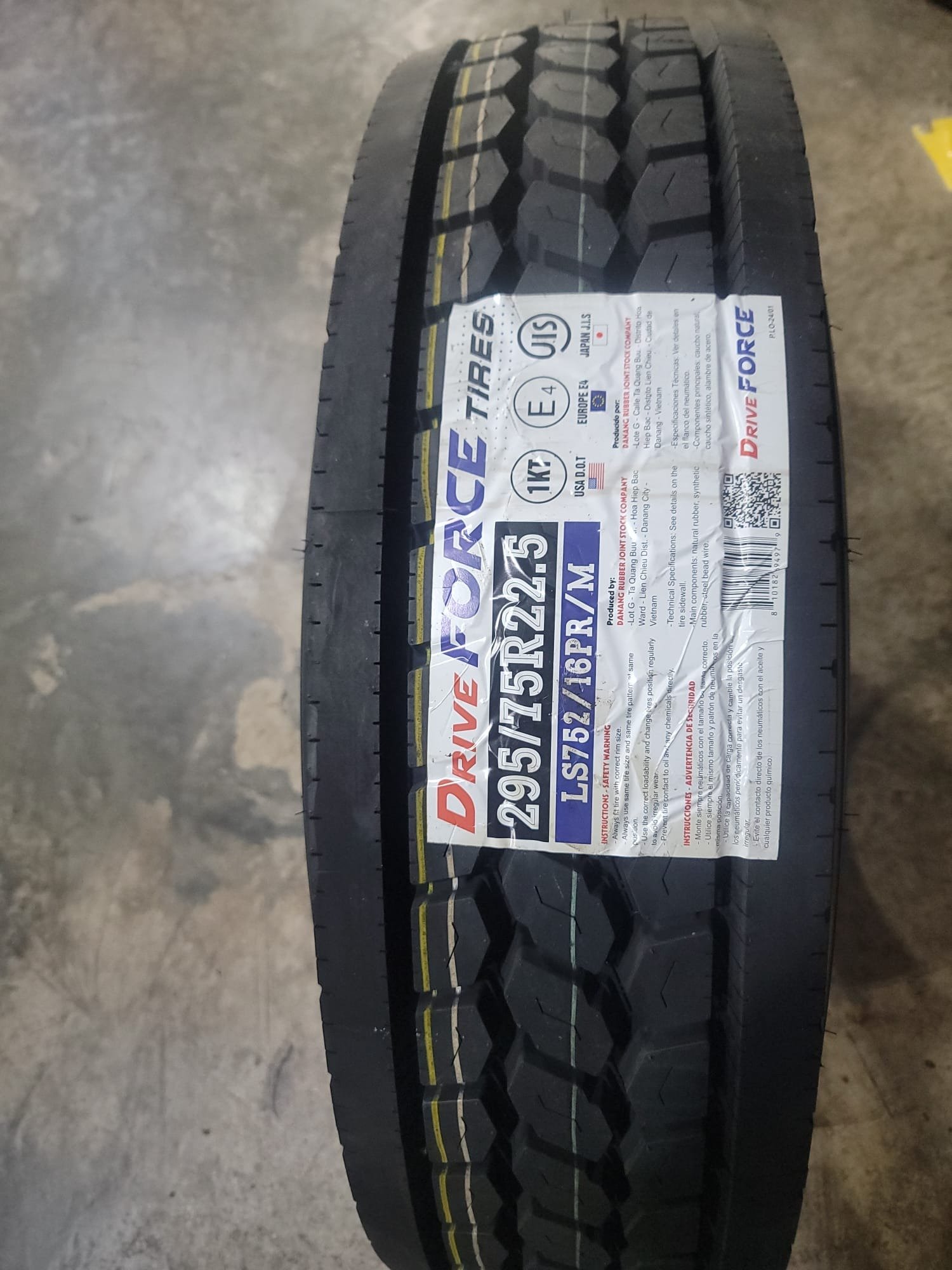 295/75R22.5 16 PL LS752 TRACTION DRIVEFORCE VIETNAM
