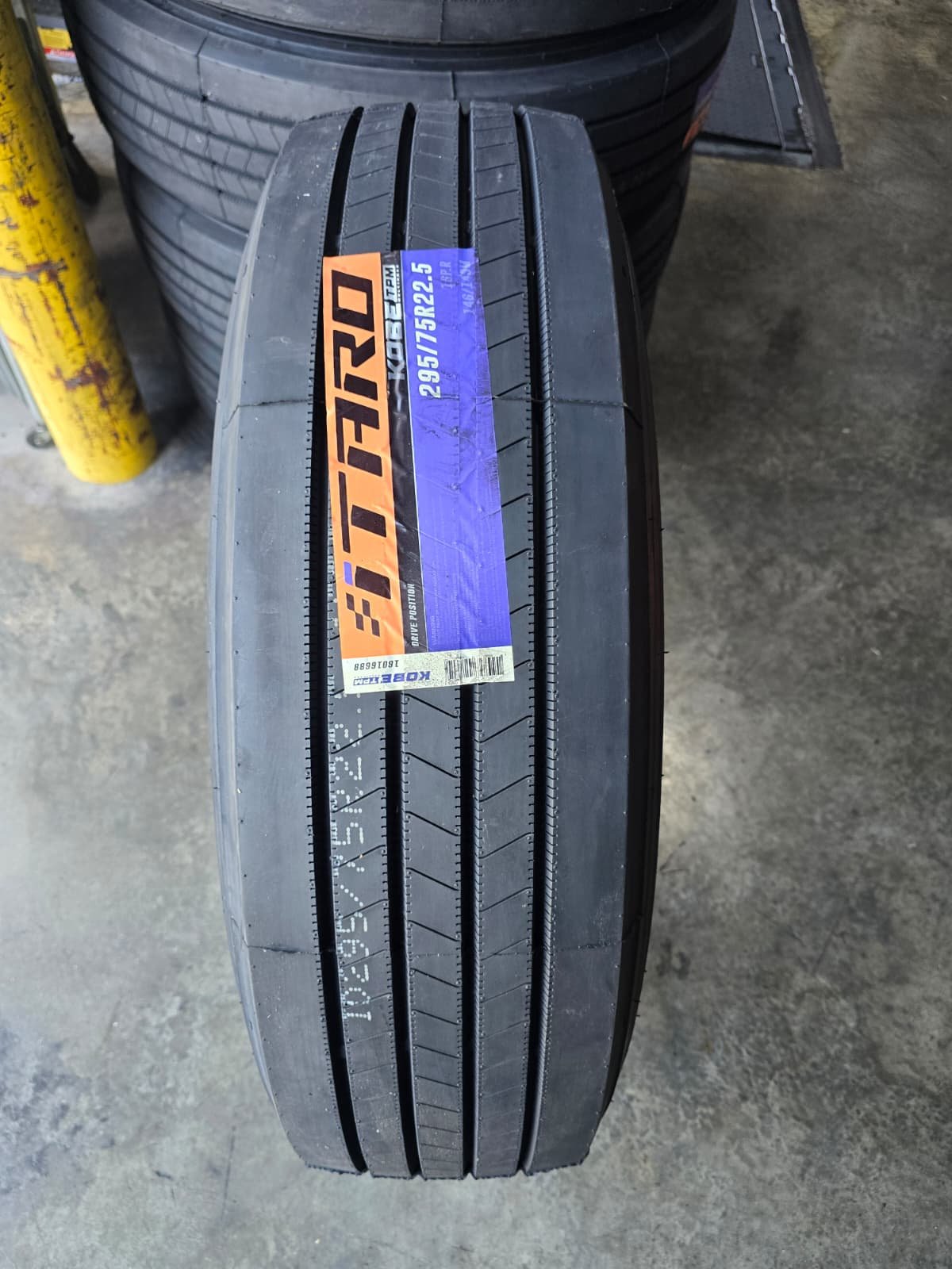 295/75R22.5 16 PL KOBE TPM TRAILER ITARO INDONESIA